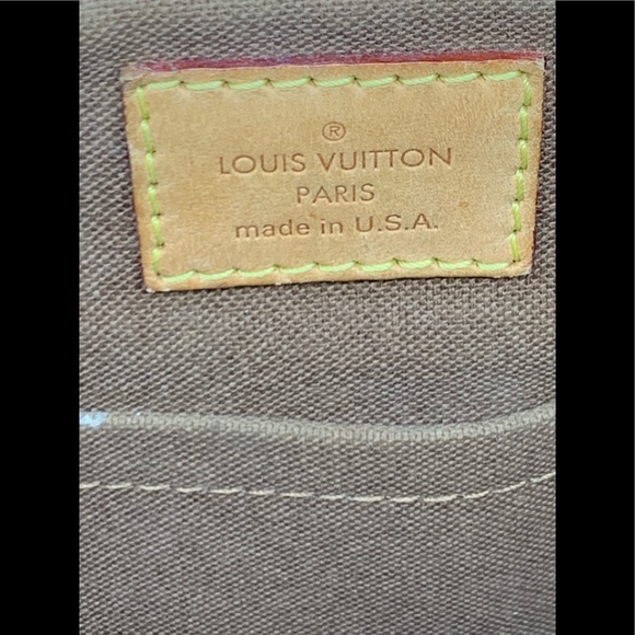 Louis Vuitton Palermo PM Monogram Handbag - Picture 12 of 16